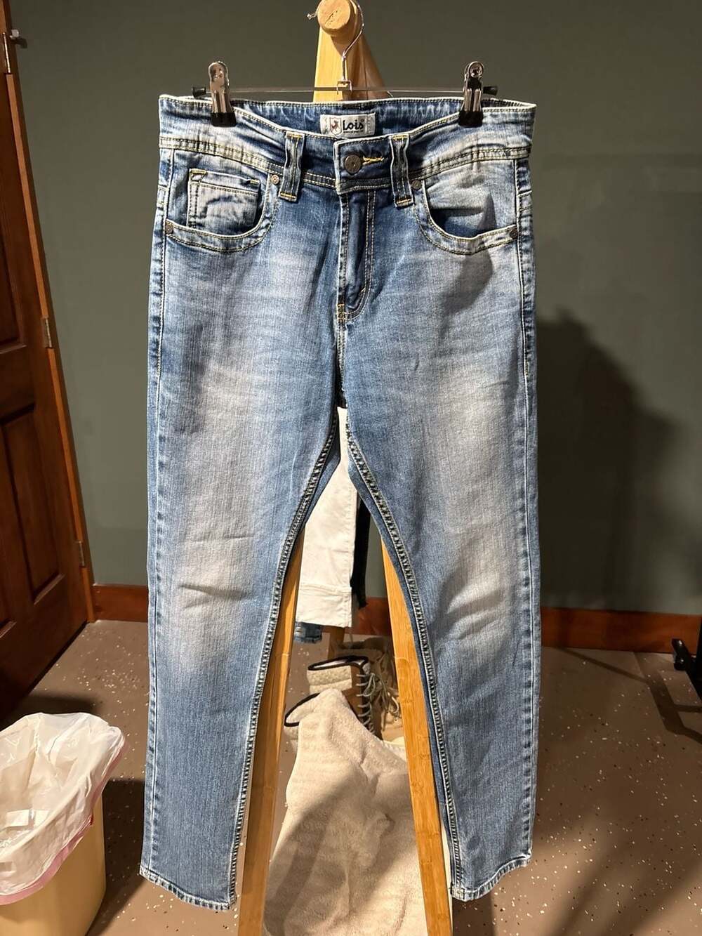 Lois Spain Slim Fit Light Wash Denim Jeans Size 30